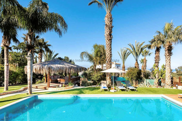 Image No.50-5 Bed Villa for sale