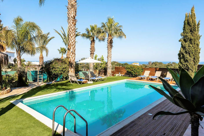 Image No.8-5 Bed Villa for sale