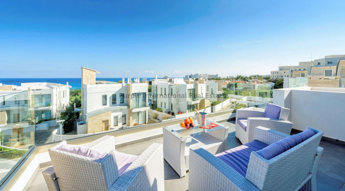 Image No.4-6 Bed Villa for sale