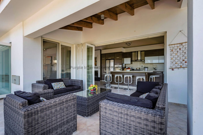 Image No.15-6 Bed Villa for sale