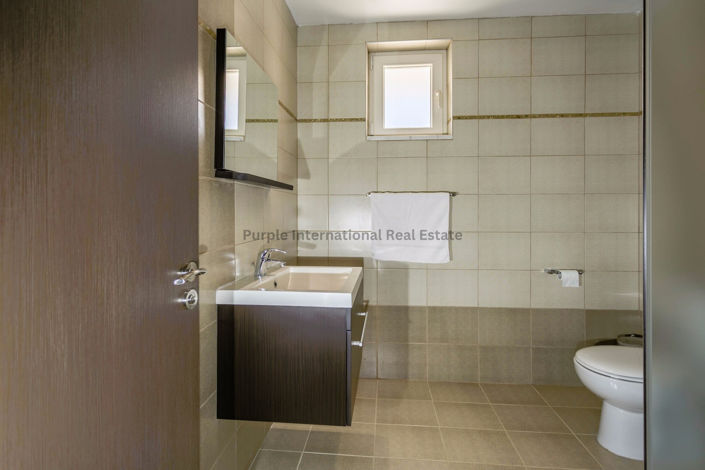 Image No.21-6 Bed Villa for sale