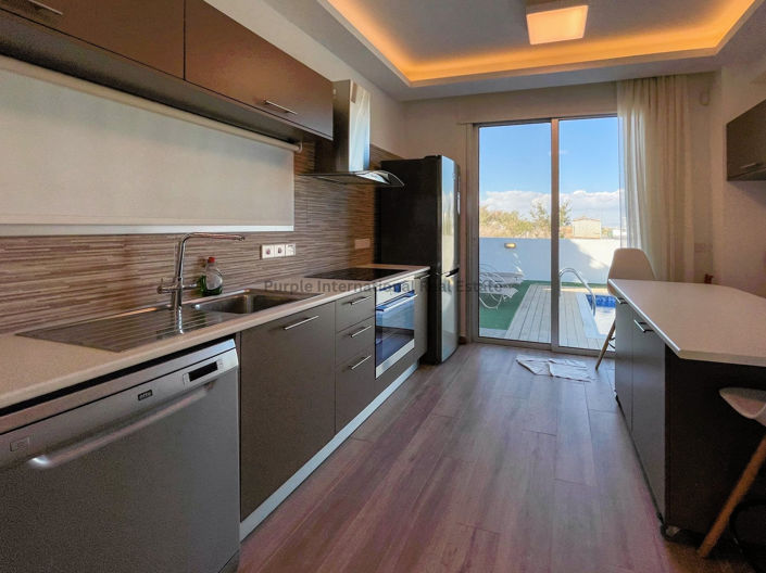 Image No.7-3 Bed Villa for sale