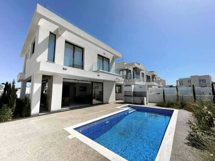 Image No.16-3 Bed Villa for sale