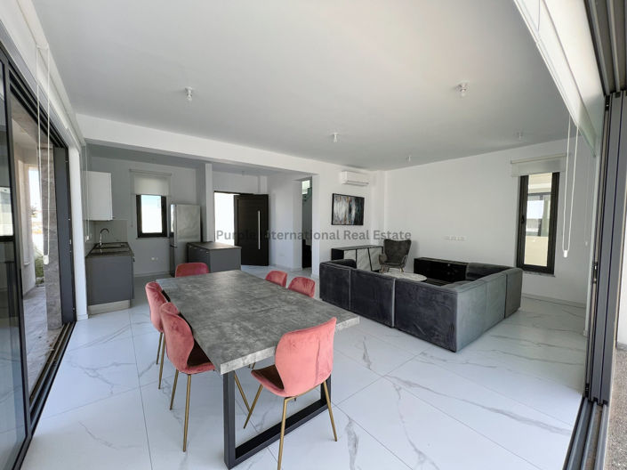 Image No.4-3 Bed Villa for sale