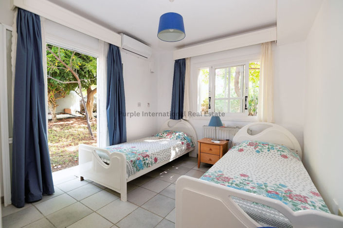 Image No.17-3 Bed Villa for sale