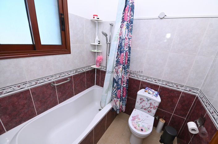 Image No.24-3 Bed Villa for sale