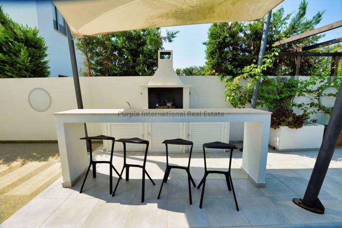 Image No.44-5 Bed Villa for sale