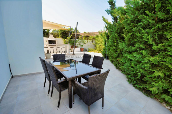 Image No.47-5 Bed Villa for sale