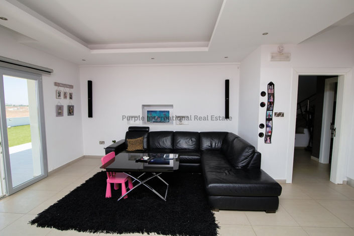 Image No.9-4 Bed Villa for sale