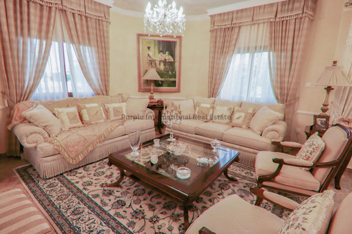 Image No.2-5 Bed Villa for sale