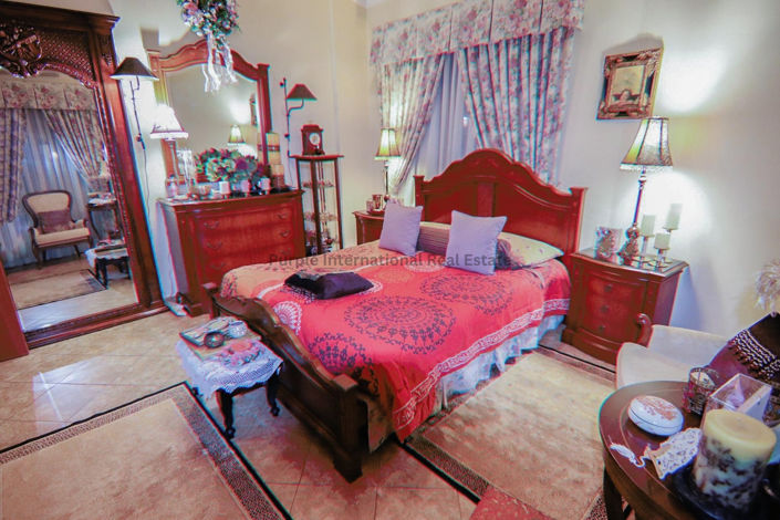 Image No.27-5 Bed Villa for sale