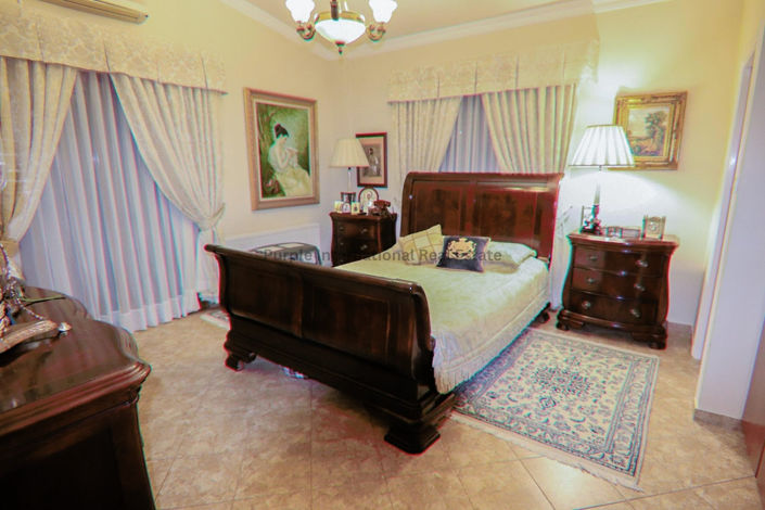 Image No.32-5 Bed Villa for sale