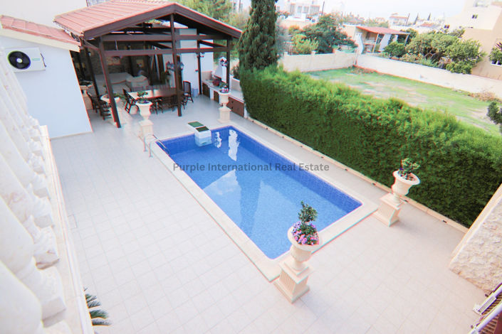 Image No.45-5 Bed Villa for sale