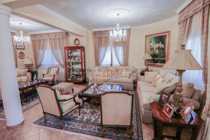 Image No.7-5 Bed Villa for sale