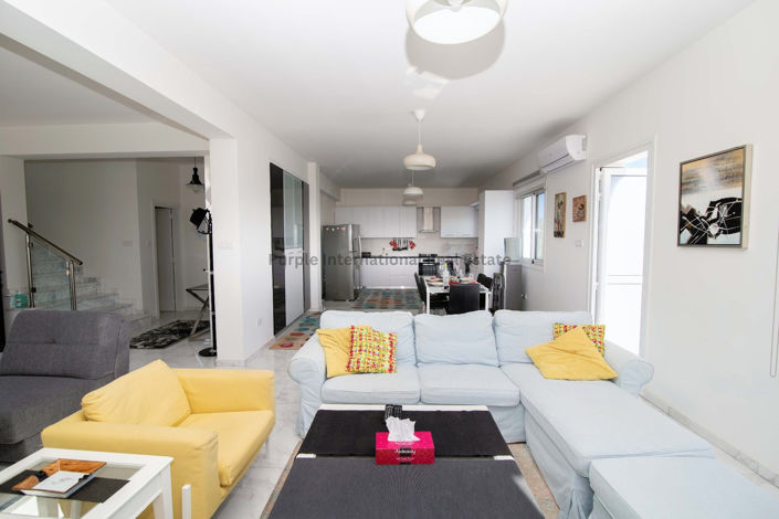 Image No.7-4 Bed Villa for sale