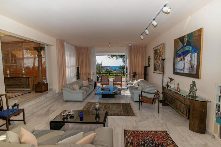 Image No.9-3 Bed Villa for sale