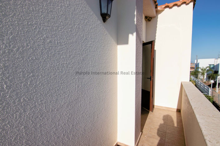 Image No.29-4 Bed Villa for sale