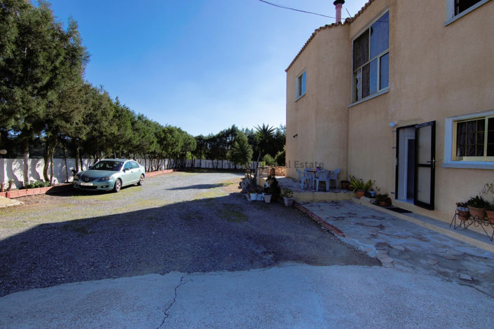 Image No.42-5 Bed Villa for sale