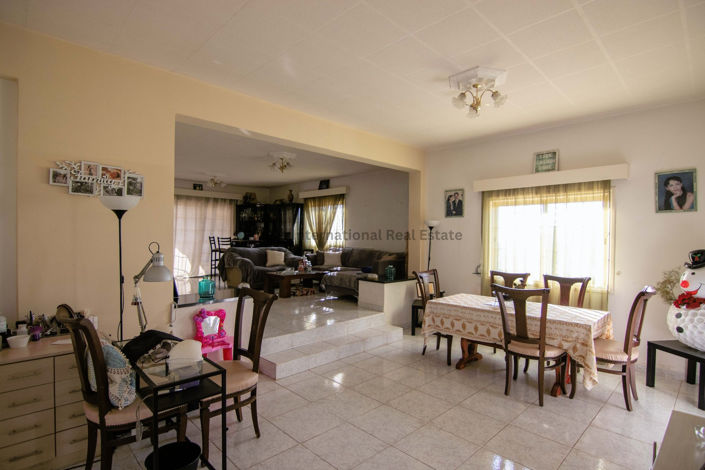 Image No.51-5 Bed Villa for sale