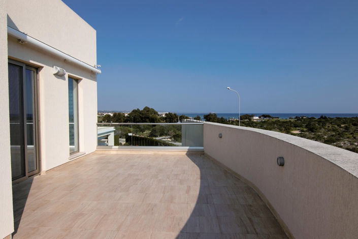 Image No.19-7 Bed Villa for sale