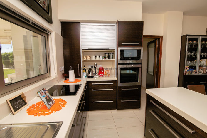 Image No.13-5 Bed Villa for sale