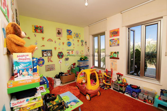 Image No.22-5 Bed Villa for sale