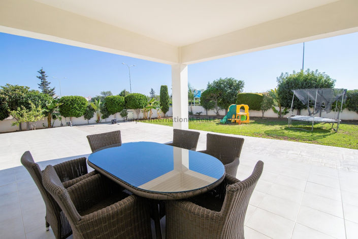 Image No.51-5 Bed Villa for sale