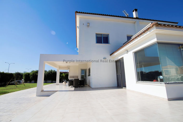 Image No.60-5 Bed Villa for sale