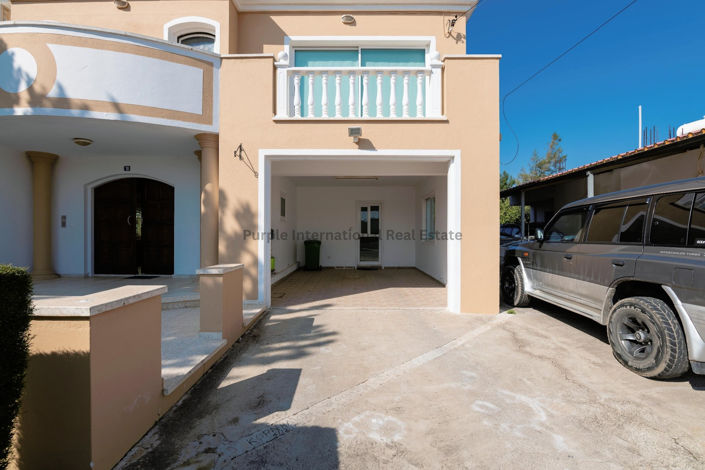 Image No.37-4 Bed Villa for sale