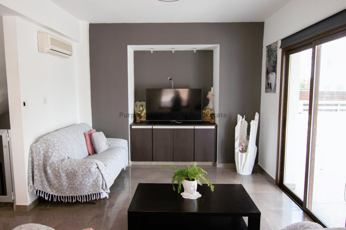 Image No.18-2 Bed Villa for sale