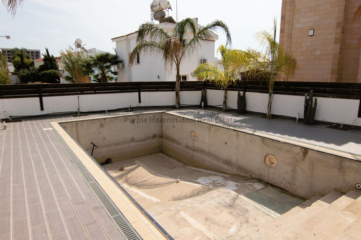 Image No.28-2 Bed Villa for sale