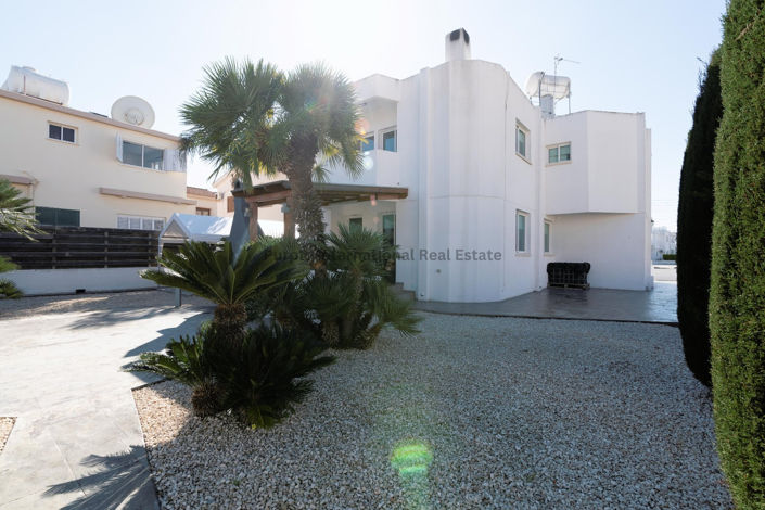 Image No.47-3 Bed Villa for sale