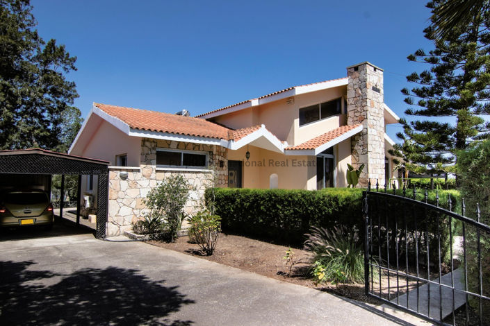 Image No.4-4 Bed Villa for sale