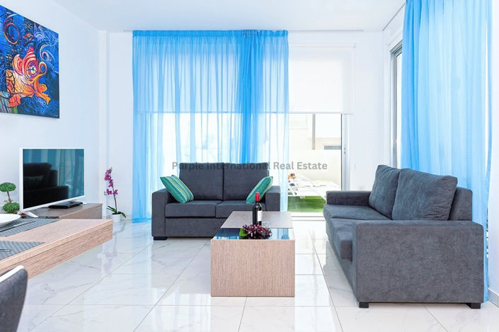 Image No.2-3 Bed Villa for sale