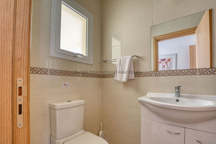 Image No.20-3 Bed Villa for sale