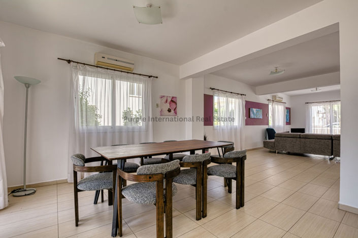 Image No.4-3 Bed Villa for sale