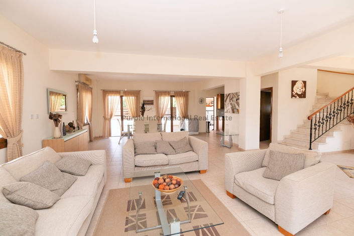 Image No.38-3 Bed Villa for sale