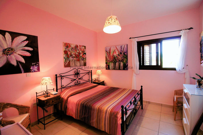 Image No.11-7 Bed Villa for sale