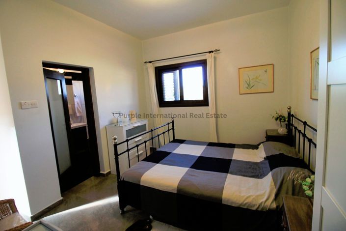 Image No.17-7 Bed Villa for sale