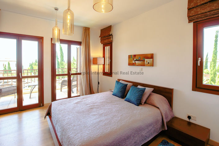 Image No.12-3 Bed Villa for sale