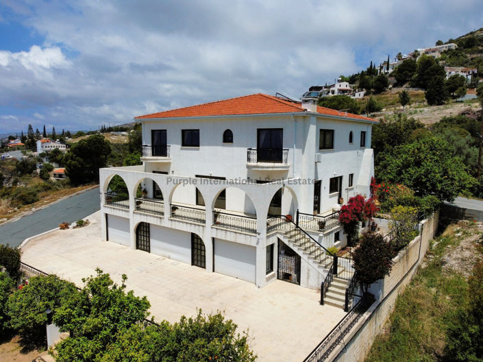 Image No.12-5 Bed Villa for sale