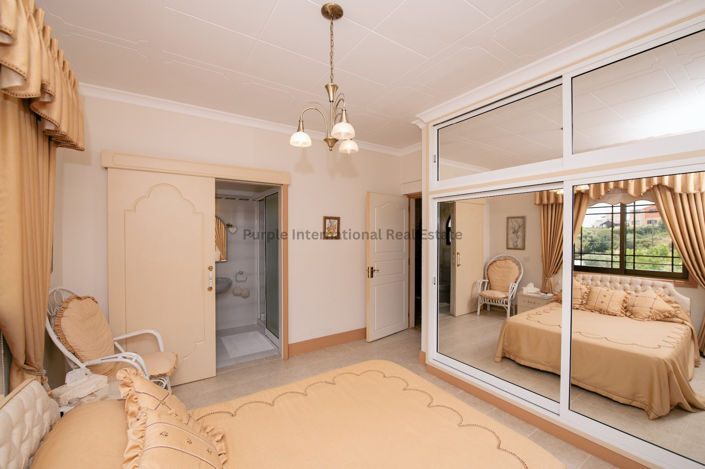 Image No.20-5 Bed Villa for sale