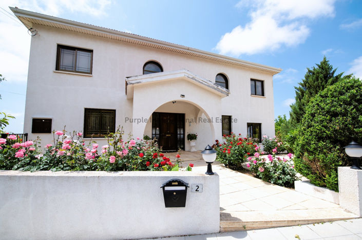 Image No.37-5 Bed Villa for sale