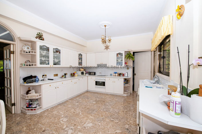 Image No.5-5 Bed Villa for sale