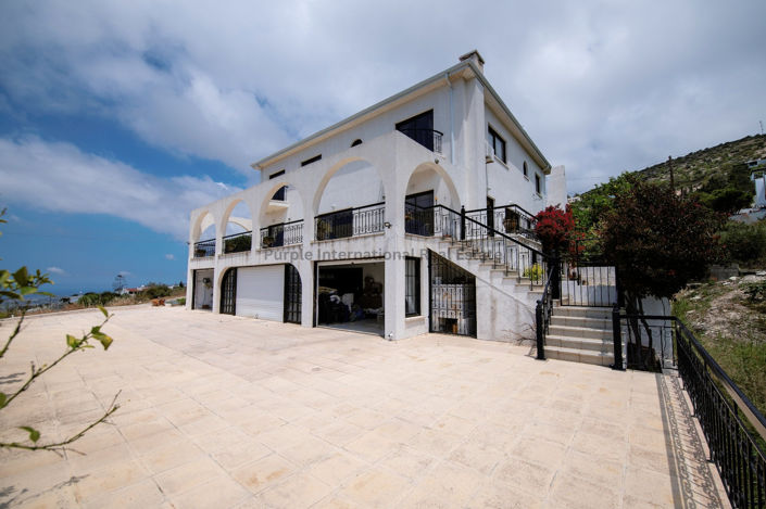 Image No.63-5 Bed Villa for sale