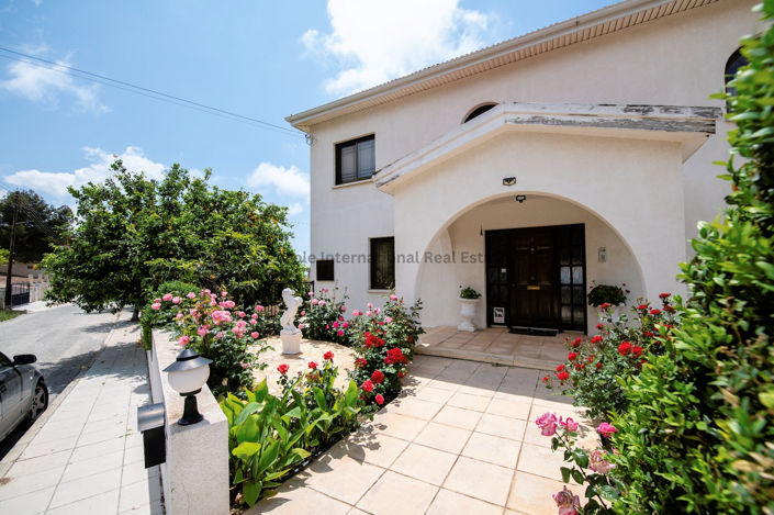 Image No.67-5 Bed Villa for sale