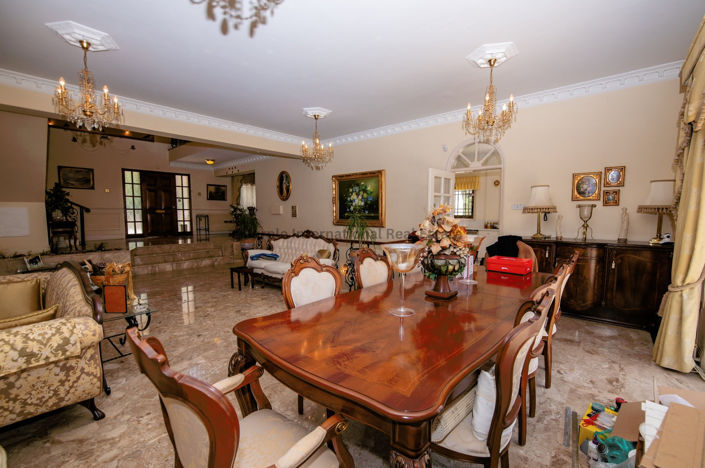 Image No.7-5 Bed Villa for sale