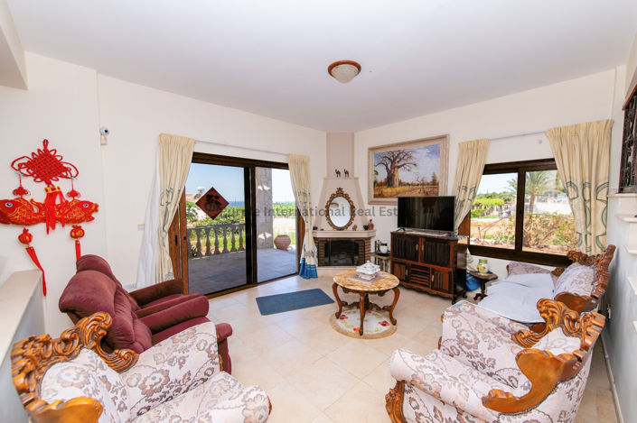 Image No.4-3 Bed Villa for sale