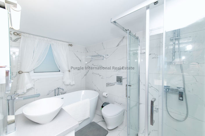 Image No.20-4 Bed Villa for sale