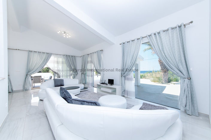 Image No.32-4 Bed Villa for sale